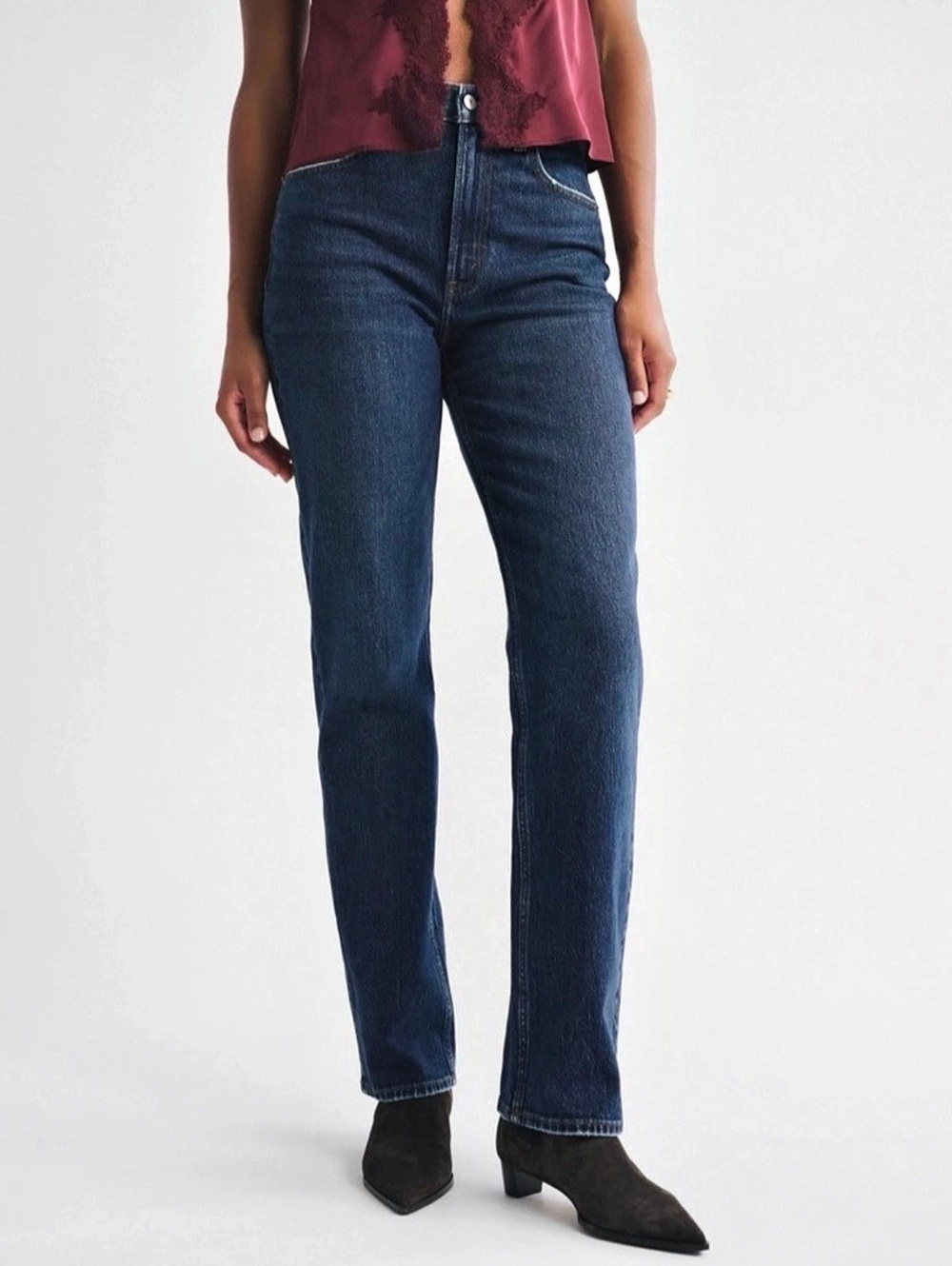 Curve Love Ultra High Rise 90s Straight Jean